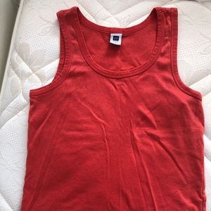 Gap red tank top